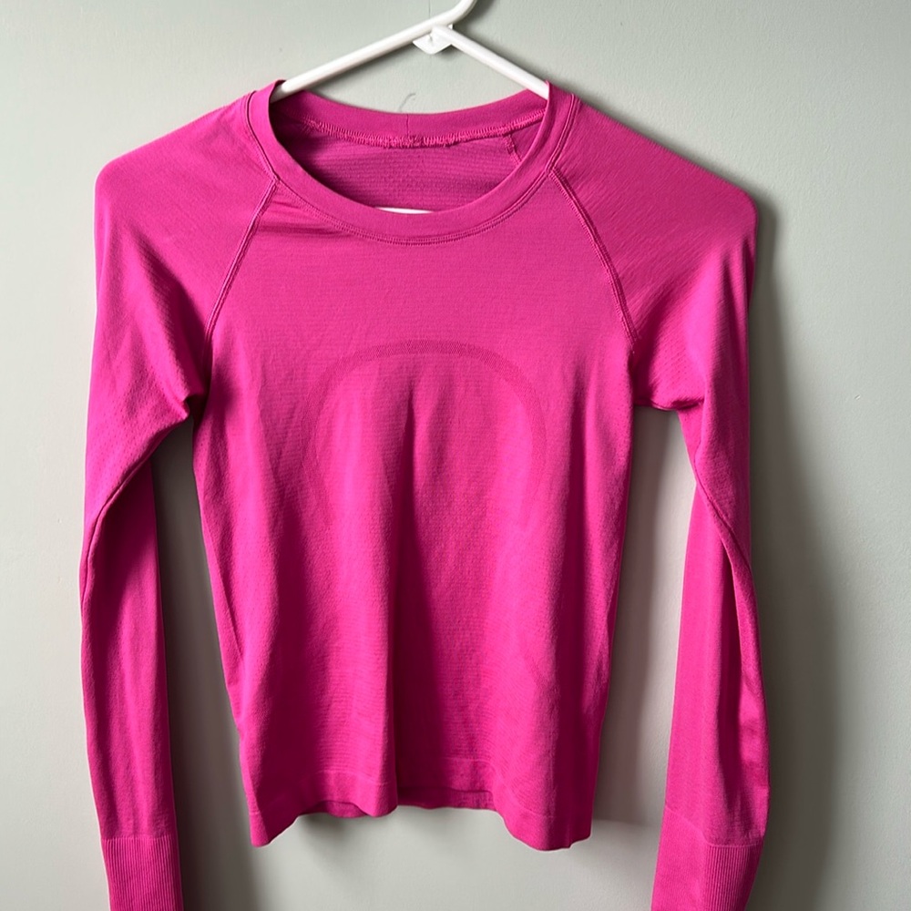 Lululemon Athletica Swiftly Tech LS 2.0 Race